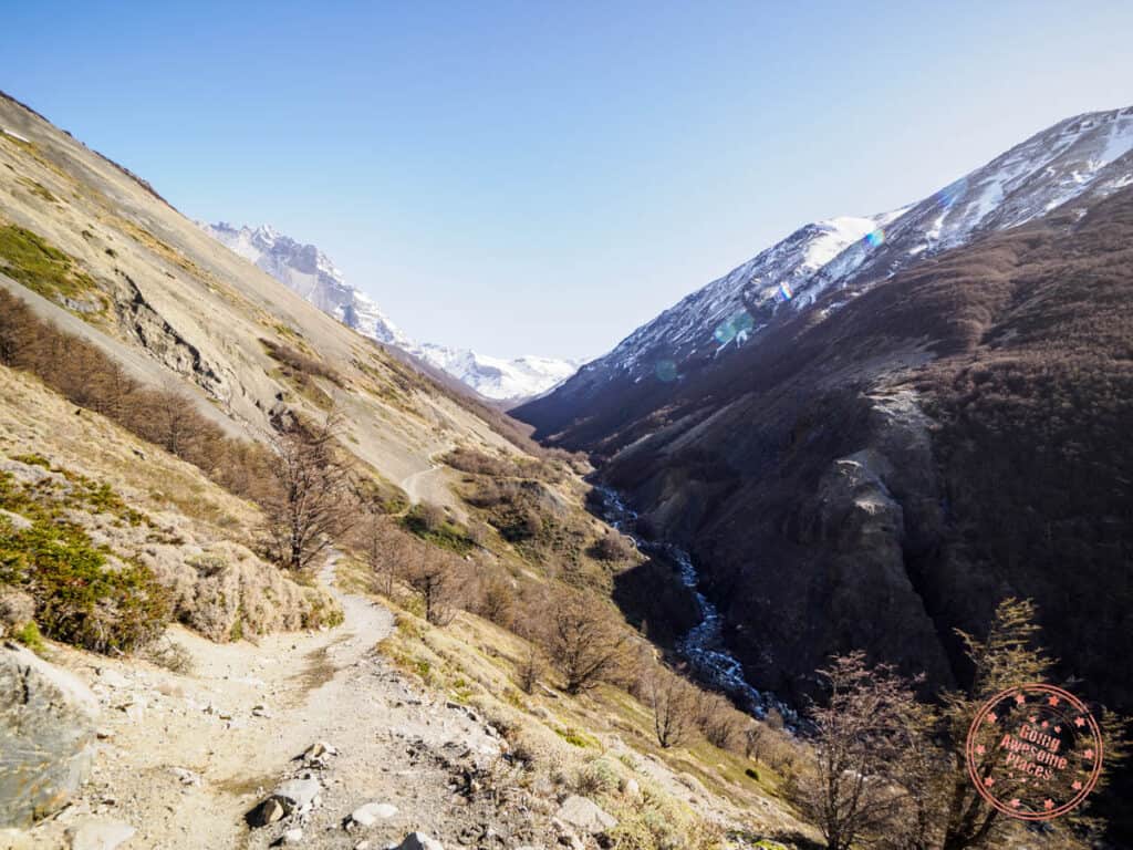 ascencio valley view towards chileno refugio
