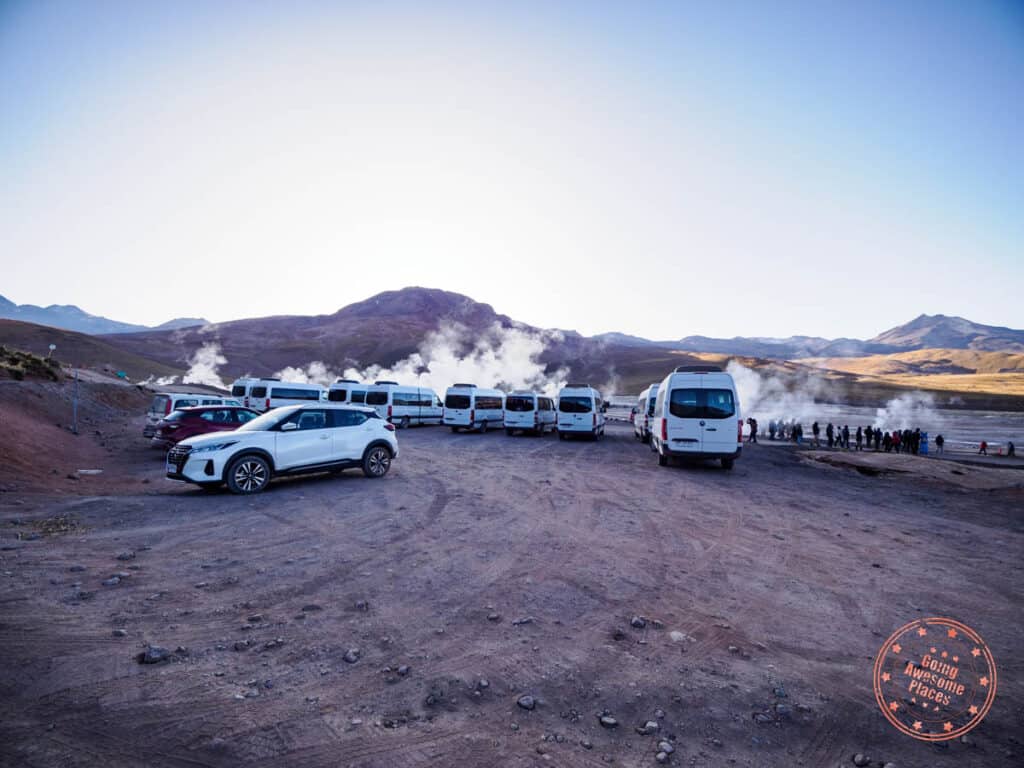 how to get around atacama desert either by car rental or tour vans