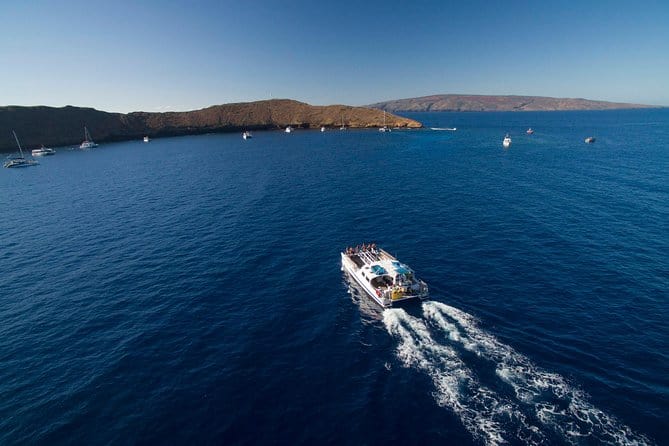 molokini crater and turtle town snorkeling boat cruise tour in maui
