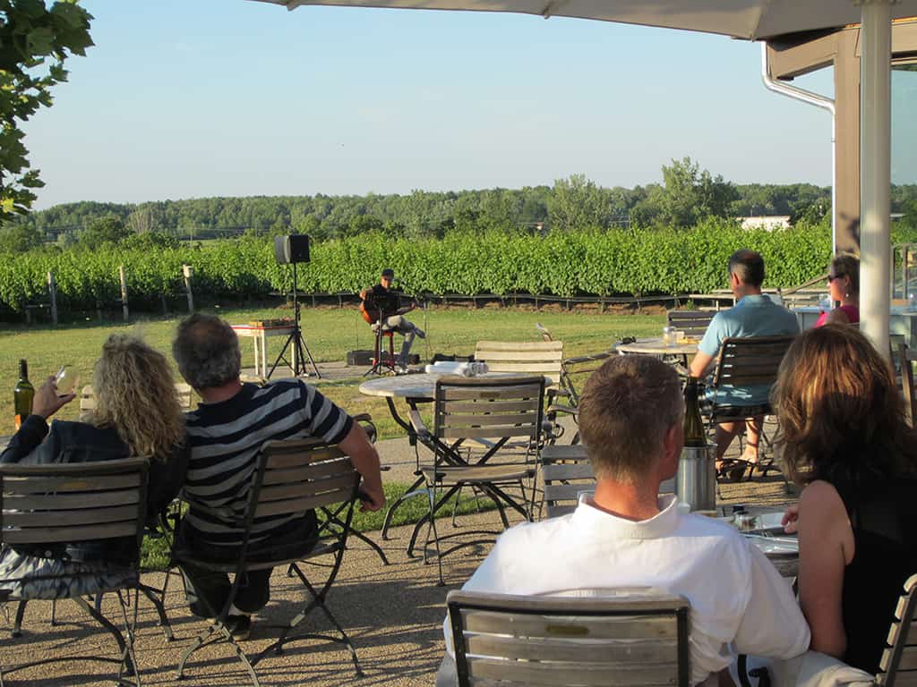 ravine vineyard estate winery patio and music outdoors in the summer