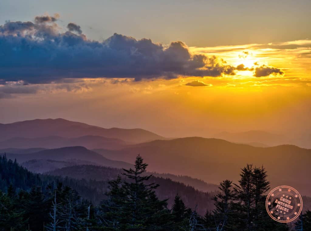 sunset at clingmans dome in smoky mountains national park