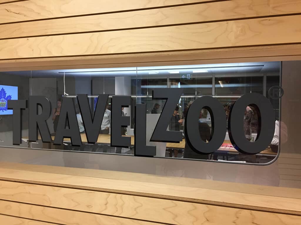 how does travelzoo work office sign in toronto