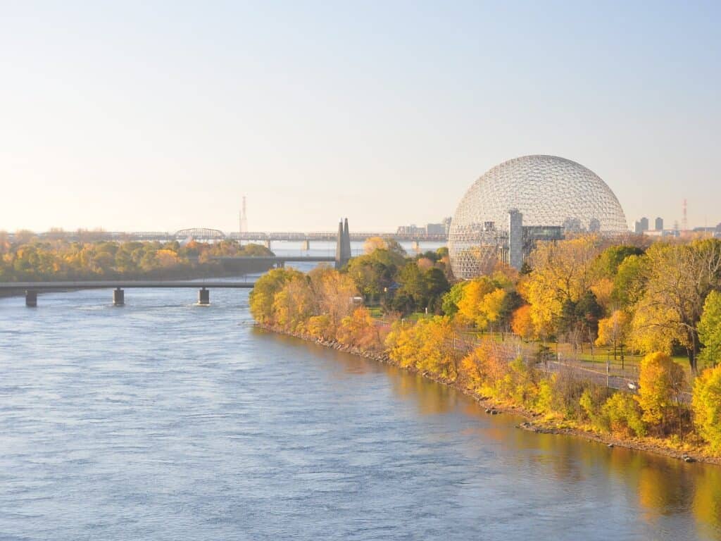 Parc Jean Drapeau River overview with trees and river