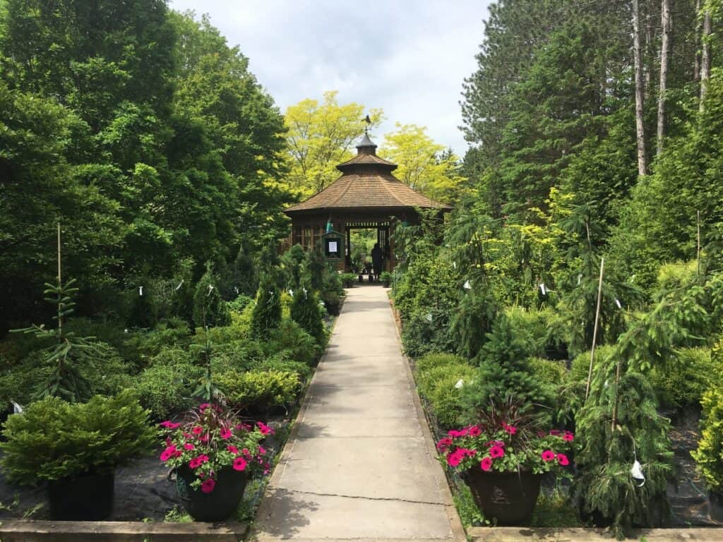 Weekend Getaways Ottawa to Rideau Woodland Ramble gazebo gardens